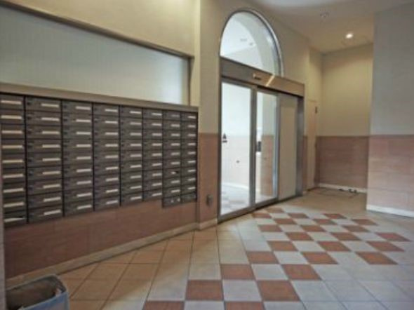 ソルクレスト御茶ノ水のロビー