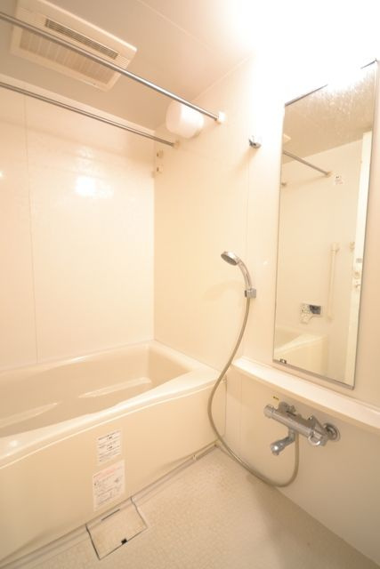 ソルクレスト御茶ノ水の浴室