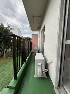 【バルコニー】 | 鶴見パークハイツ | 約6.9㎡のバルコニーです。
