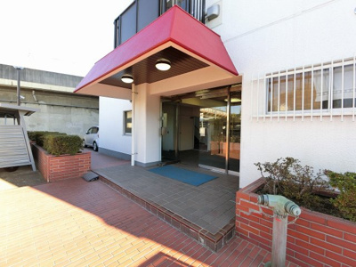 【エントランス】 | 鶴見パークハイツ | エントランス部分です。