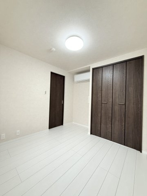 【洋室】 | 鶴見パークハイツ | 約4.5帖の洋室です。