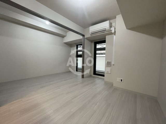 クレストコート靭公園THE CLASSの居間・リビング|クレストコート靭公園THE CLASS　リビング