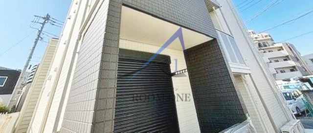 ＡＫｒｙｓｔａｌのエントランス|エントランスです。