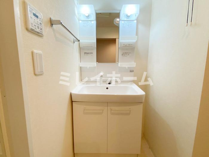 アイリス大森の洗面所