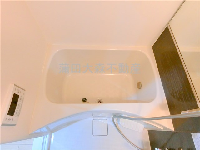 レジデンス平和島の浴室