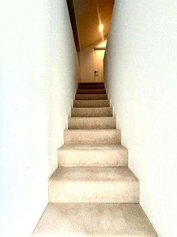 ガーデン南山手のその他共用部分|メゾネットタイプの住戸♪