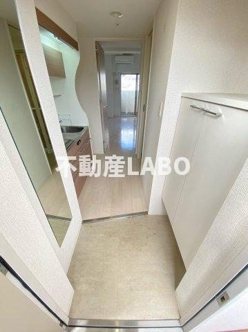 ラシーヌ天王寺町南の玄関