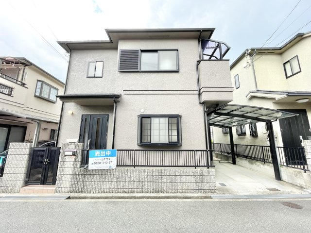 枚方市桜丘町　中古一戸建て