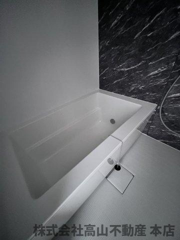 ラコッリーナの浴室