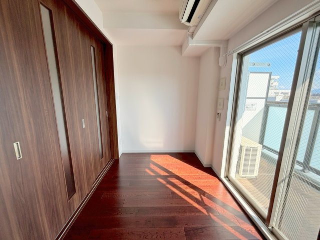 サンメゾン16の洋室