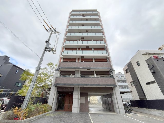 サンメゾン16の外観