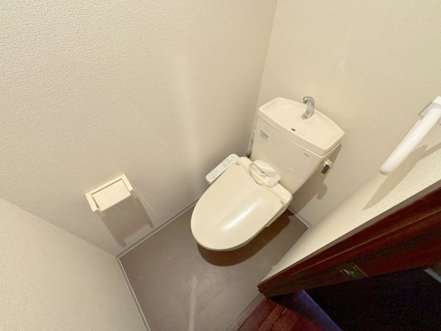 サンメゾン16のトイレ