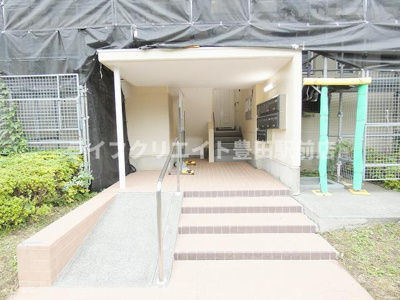 【エントランス】 | エステート百草台