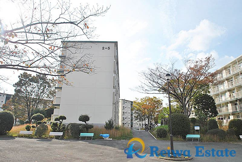 藤沢市大庭の中古マンションの外観