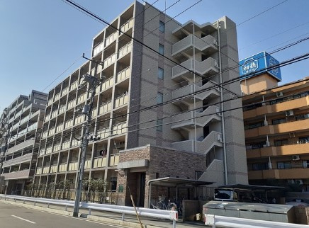 シェーネ・ベル・ウッド