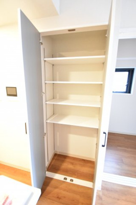 【収納】 | エスリードレジデンス都島ノース | ※同シリーズ参考画像