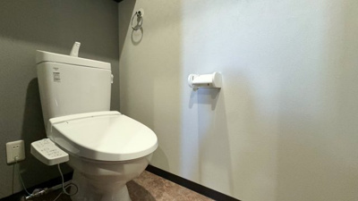 【トイレ】 | CROW