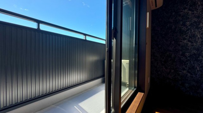 【バルコニー】 | CROW