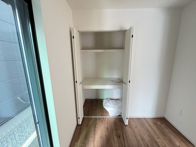 【収納】 | 春日市弥生7丁目1期　2号棟（全3棟）【仲介手数料無料・0円】 | 現地写真。