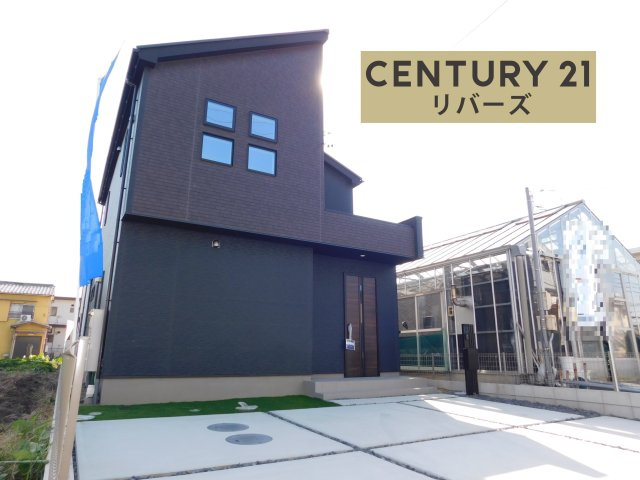 あま市甚目寺八尻の新築一戸建の外観|☆１号棟☆　　残り１棟！！いつでもご案内出来ます♪（お問合せ当日、平日、水曜、夜間もＯＫ）　敷地４３坪！　駐車並列３台ＯＫ！　長期優良住宅！　人工芝の庭付き♪　周辺環境充実♪