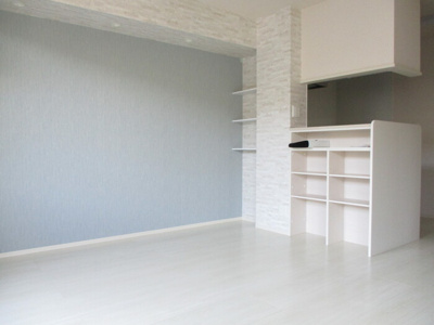 【居間・リビング】 | アイチ8　A棟 | ※同物件・同タイプの写真です。