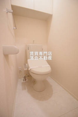 【トイレ】 | クローバー相生 | 温水洗浄暖房便座付き♪