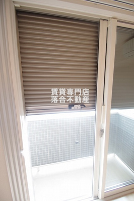 【設備】 | クローバー相生 | シャッター付き