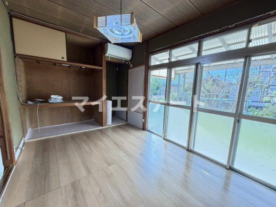 【居間・リビング】 | 井戸貸家