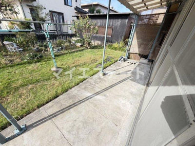 【庭】 | 井戸貸家