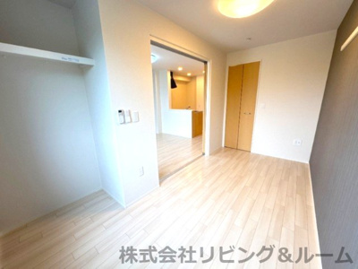 【内装】 | クレイズB