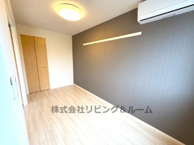 【内装】 | クレイズB