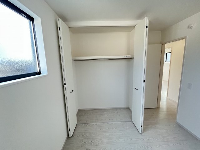 【収納】 | 春日市弥生7丁目1期　3号棟（全3棟）【仲介手数料無料・0円】 | 現地写真。