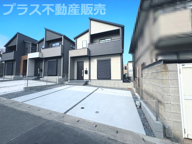 【外観】 | 春日市弥生7丁目1期　3号棟（全3棟）【仲介手数料無料・0円】 | 完成しました。物件内部もご見学頂けます。プラス不動産販売にお任せ下さい。