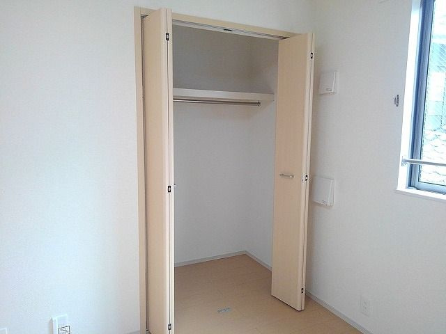 パインコートの収納