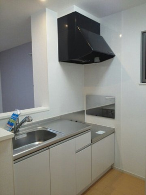 【キッチン】 | レジデンスＴ・ＩＹＯ・Ｂ | コンパクトなキッチンで掃除もラクラク