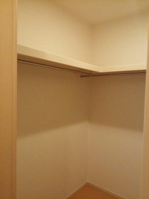 【収納】 | レジデンスＴ・ＩＹＯ・Ｂ | こまごまとしたものを収納できそうですね