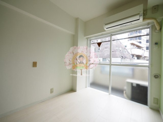 【居間・リビング】 | トップルーム横浜