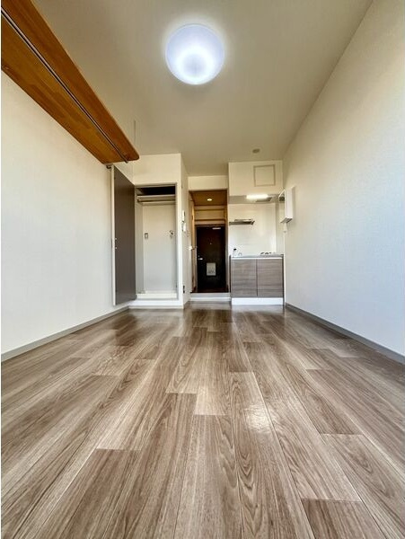 Vita六番町の居間・リビング|ゆったりとした居間です