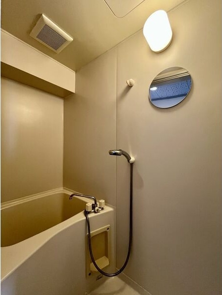 Vita六番町の浴室|コンパクトで使いやすいお風呂です