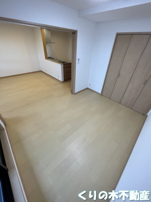 【寝室】 | 鳥生レジデンスⅠ | 使い勝手のいい寝室です