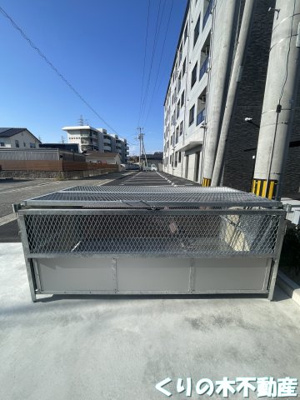 【その他共用部分】 | 鳥生レジデンス１ | 敷地内ゴミ置き場です