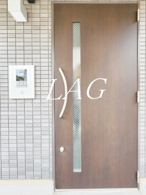 【エントランス】 | ミレーニア | エントランスです。