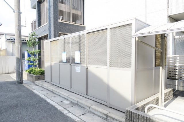 シャーメゾン川口B棟のその他