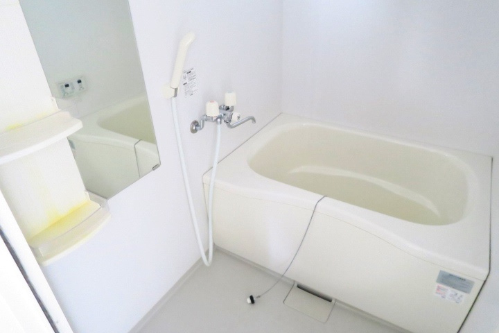 シャーメゾン川口B棟の浴室|別室参考写真です。