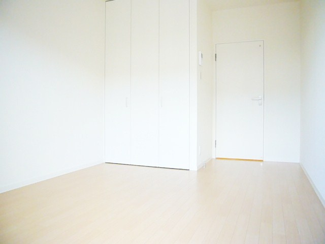 シャーメゾン川口B棟の居間・リビング|別室参考写真です。