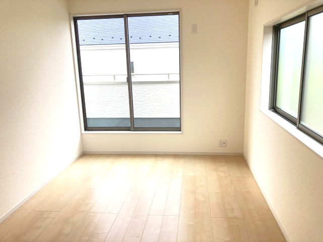 リーブルガーデンＳ第13渋川八木原　2号棟の洋室|2階:洋室3です