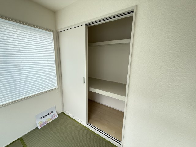 リーブルガーデンＳ第13渋川八木原　2号棟の収納|和室収納も充実しています♪