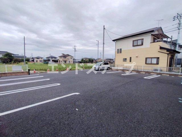 レガシーの駐車場|高崎、前橋のお部屋探しはエンドスケープまで！お客様の理想お聞かせ下さい♪