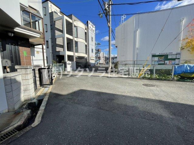 河北中町　中古一戸建ての前面道路含む現地写真|前道　■物件内覧・資金計画相談・住宅ローン相談、リフォーム相談、お問合せ受付中■
※当日・翌日のご内覧、ご相談はお電話でのお問合せがスムーズです！