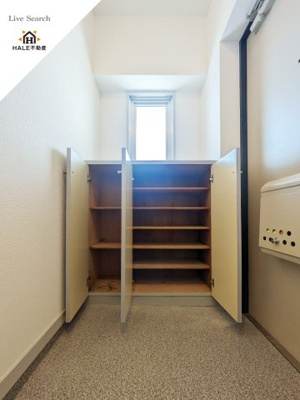 【玄関】 | メゾンドール桜坂 